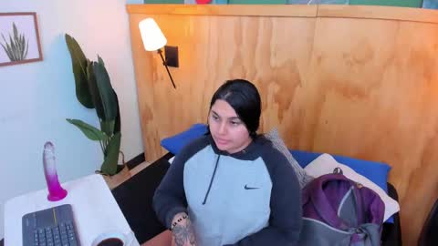 Emily Thyson online show from November 2025 12:04:01 PM