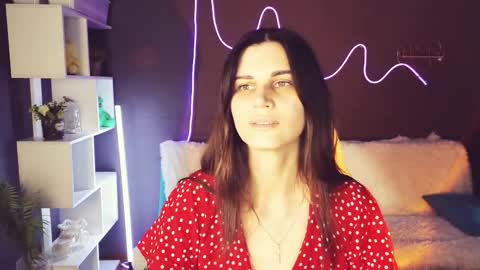 Emily online show from October 2025 01:41:02 AM