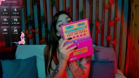 Emily online show from November 2025 01:26:01 AM