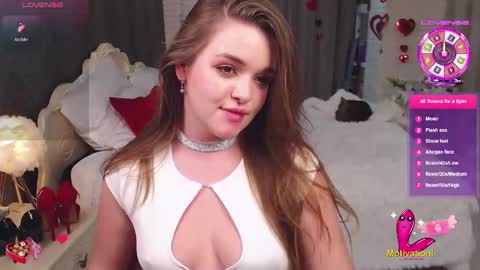 Snapshot of emilywhisperawesome chatting on February 2025 10:50:02 PM emilywhisperawesome online show from February 2025 10:50:02 PM