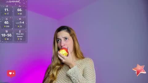 Snapshot of emilywillis8 chatting on September 2025 03:23:01 PM E M I L Y online show from September 2025 03:23:01 PM