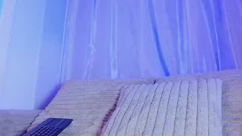 Snapshot of emilywithe_ chatting on June 2026 02:24:02 AM online show from June 2026 02:24:02 AM