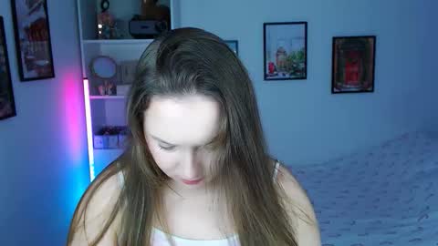 Emily online show from January 2026 01:20:02 AM