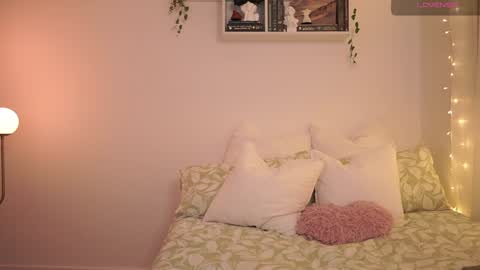 IG thickemmsss online show from January 2025 09:15:01 PM