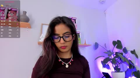 Snapshot of emilyy_bank chatting on October 2025 08:08:02 PM Emily Bank online show from October 2025 08:08:02 PM