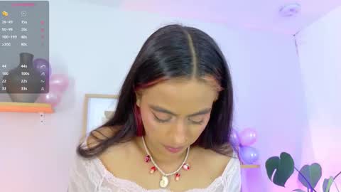 Snapshot of emilyy_bank chatting on November 2025 06:56:02 PM Emily Bank online show from November 2025 06:56:02 PM