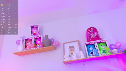 Snapshot of emilyy_bank chatting on December 2025 07:51:02 PM Emily Bank online show from December 2025 07:51:02 PM