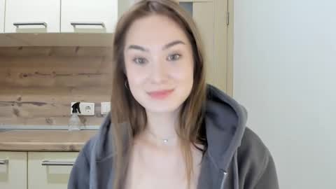 Nadya online show from February 2025 04:15:02 AM