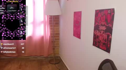 Snapshot of emitaa17228 chatting on February 2025 09:41:02 PM emma online show from February 2025 09:41:02 PM