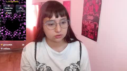 Snapshot of emitaa17228 chatting on March 2025 08:41:02 PM emma online show from March 2025 08:41:02 PM