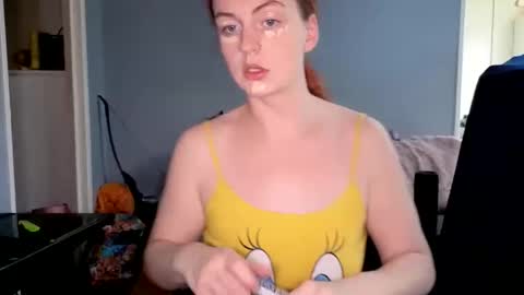 Snapshot of emliyjamesmjb chatting on November 2025 11:52:02 AM emliyjamesmjb online show from November 2025 11:52:02 AM