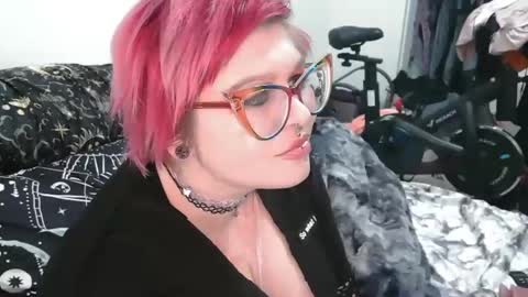 emma lotacurves online show from January 2025 04:16:02 PM