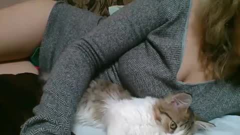 emma_991 online show from February 2025 11:32:01 AM