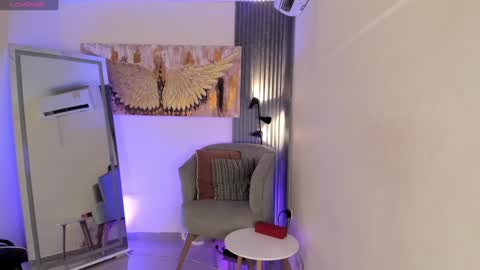 Alice online show from January 2025 12:48:01 PM