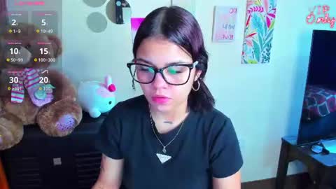 Snapshot of emma_boo_ chatting on June 2026 02:59:01 PM emma_boo_ online show from June 2026 02:59:01 PM