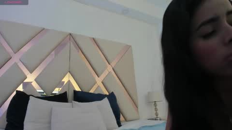 Emma Castillo online show from February 2025 10:20:02 PM