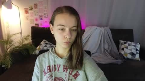 emma_chaser online show from November 2025 07:44:01 AM