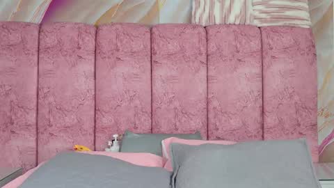 Emma online show from February 2026 03:07:02 AM