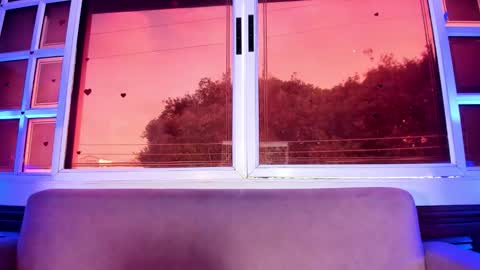 emma_jhoons online show from February 2026 11:53:02 AM