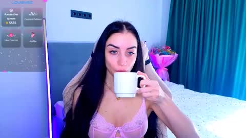 Emma online show from March 2026 08:42:01 AM