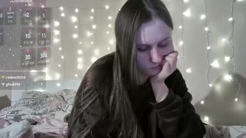 emma_just online show from December 2025 08:05:01 PM