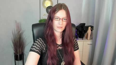 Snapshot of emma_lust94 chatting on June 2026 05:19:02 AM emma online show from June 2026 05:19:02 AM
