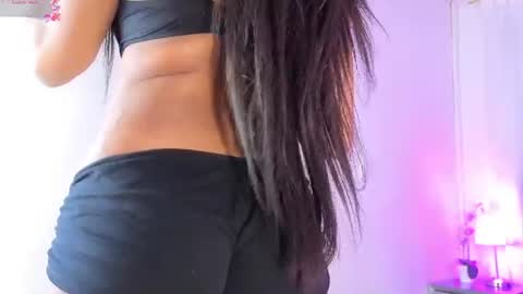 Snapshot of emma_martiin chatting on July 2026 11:18:01 PM Im Emma online show from July 2026 11:18:01 PM