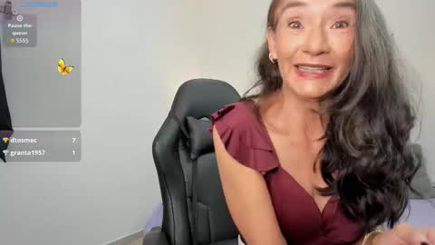 Emma  online show from November 2025 12:13:01 PM