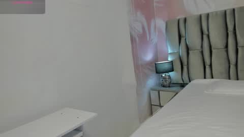 Snapshot of emma_petite4u chatting on January 2025 10:12:02 AM Emma online show from January 2025 10:12:02 AM