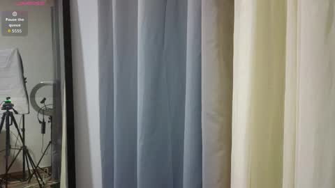 EMMA REVEES  online show from March 2026 06:14:01 AM