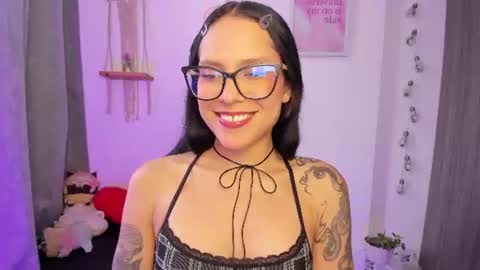 Snapshot of emma_rinaldi_ chatting on July 2026 05:34:02 PM Emma online show from July 2026 05:34:02 PM