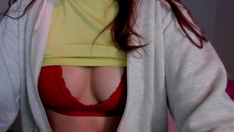 Emma   online show from December 2024 06:58:01 AM