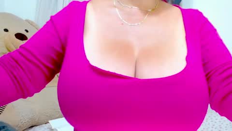 emma_saenzz online show from December 2025 03:36:01 AM