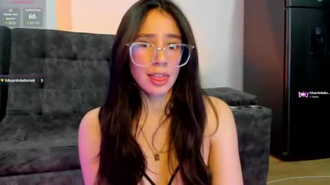 Snapshot of emma_sandovaal chatting on July 2026 06:51:01 AM Emma online show from July 2026 06:51:01 AM