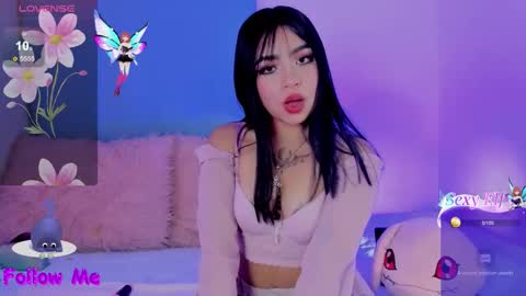 EMMA  online show from December 2025 01:03:01 AM