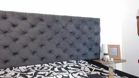 Emma... online show from April 2026 11:48:02 AM