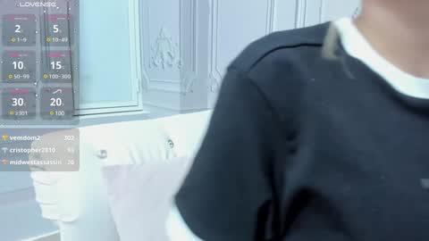 EMMA online show from December 2024 01:52:02 AM