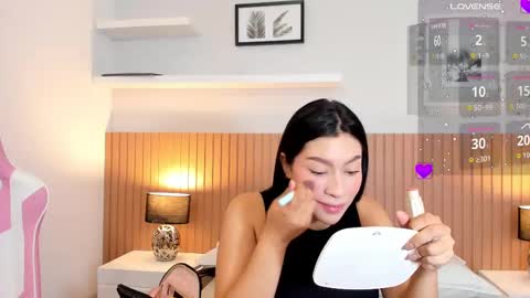   online show from November 2025 11:32:02 AM