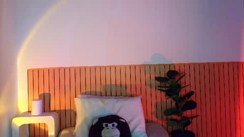 Emma web online show from June 2026 12:04:02 PM