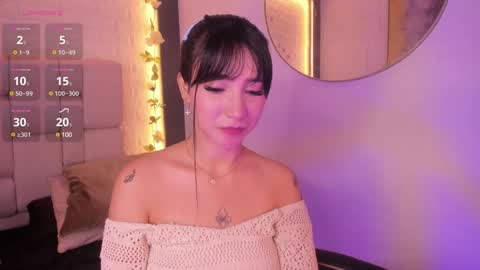 Snapshot of emma_woods__ chatting on December 2024 06:28:01 PM emma_woods__ online show from December 2024 06:28:01 PM