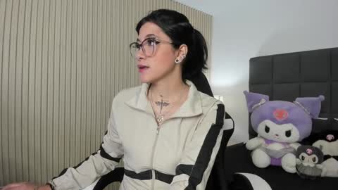 Snapshot of emmaa_blaack chatting on January 2025 12:13:01 PM E M M A A online show from January 2025 12:13:01 PM