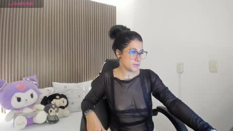 Snapshot of emmaa_blaack chatting on February 2025 12:22:02 PM E M M A A online show from February 2025 12:22:02 PM