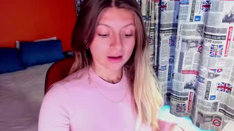 Snapshot of emmaa_hostt chatting on October 2025 08:49:02 PM Ema .l. online show from October 2025 08:49:02 PM