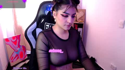 modelo independente online show from February 2025 06:26:02 PM