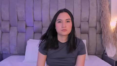 Emma online show from June 2026 07:16:02 PM