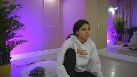 emmablanco online show from April 2026 05:16:02 AM