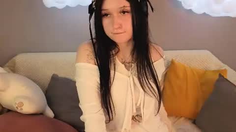 Snapshot of emmablissa chatting on June 2026 05:12:01 AM emmablissa online show from June 2026 05:12:01 AM