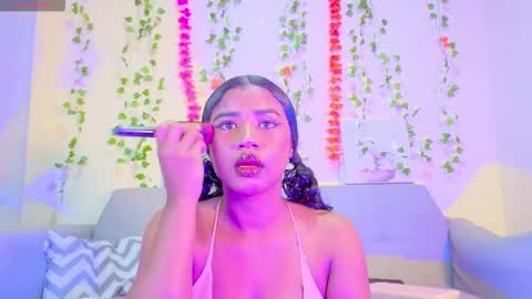 Snapshot of emmaconneer chatting on November 2025 03:56:02 PM Emma online show from November 2025 03:56:02 PM