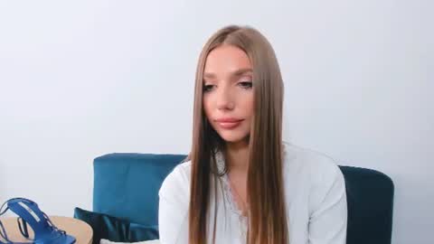 Snapshot of emmadesire chatting on September 2025 01:16:02 PM emmadesire online show from September 2025 01:16:02 PM