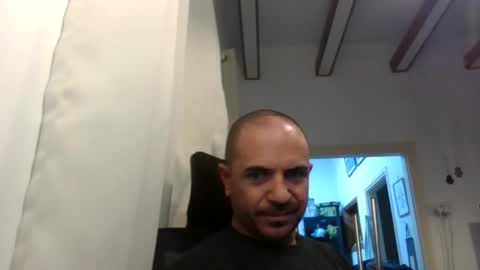 Ariel online show from February 2026 06:39:01 PM